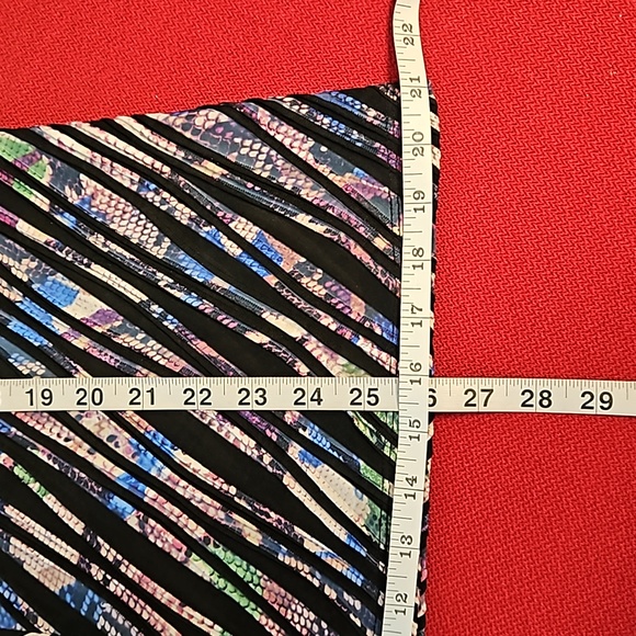 Dana Buchman Black textured multicolored static print Medium EUC - Picture 7 of 7